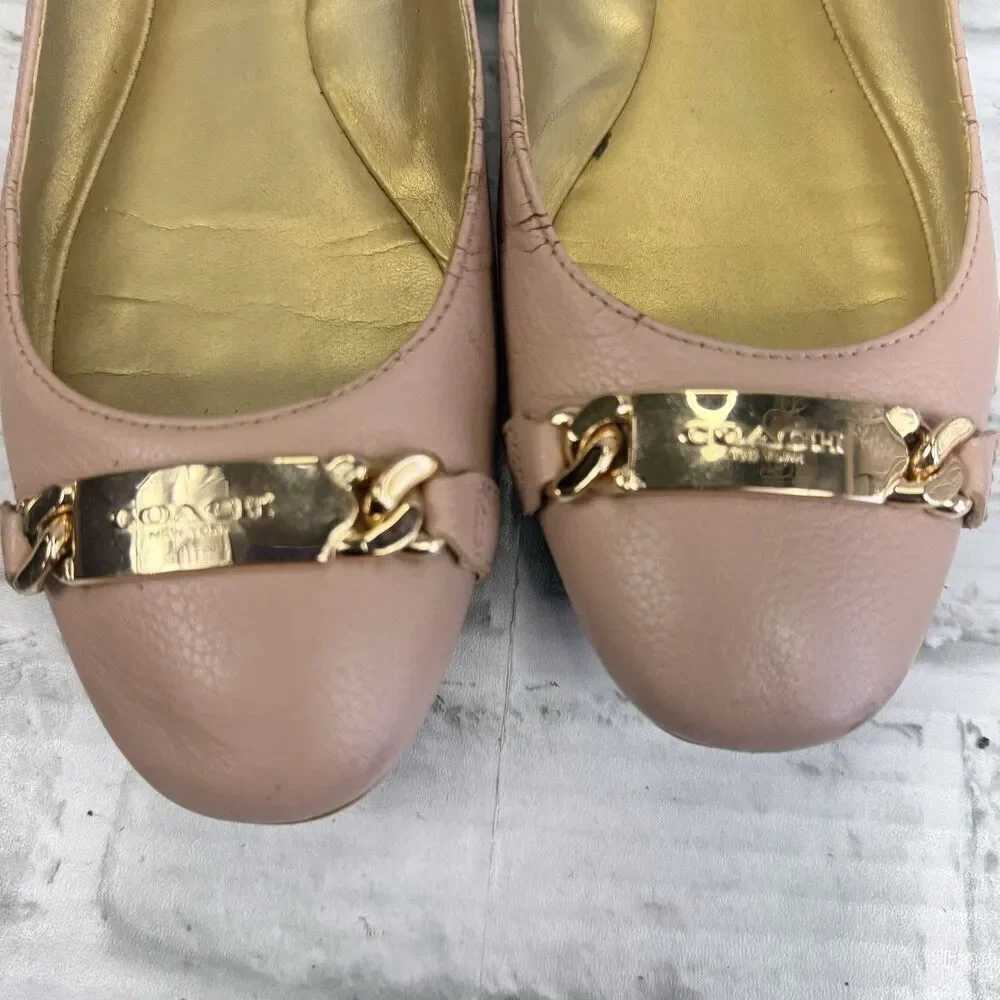 Coach Bianca Women's Size 8 B Blush Pink Comfort Gold Logo Driver Flats